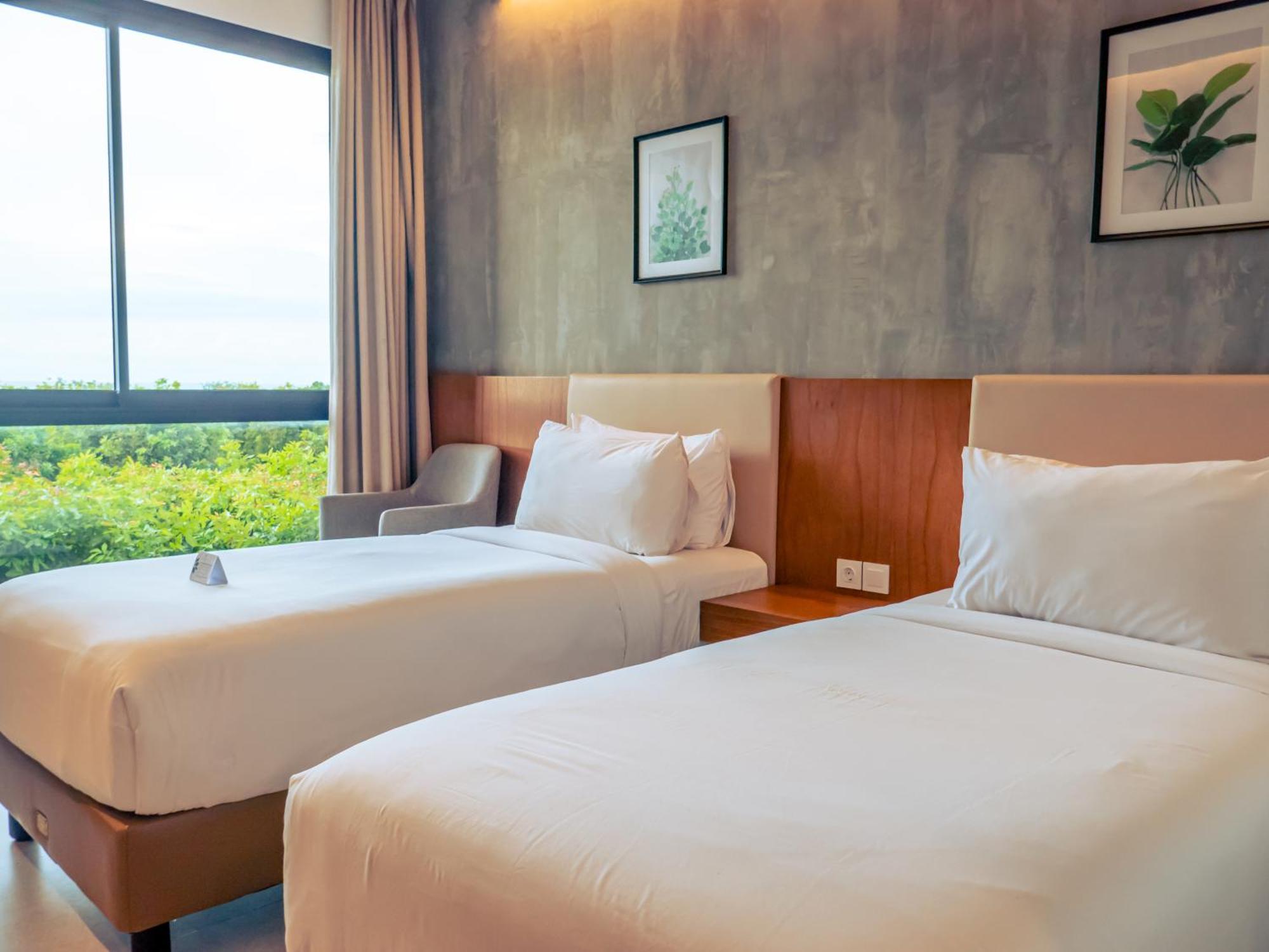 Kambaniru Beach Hotel And Resort Ваингапу Экстерьер фото